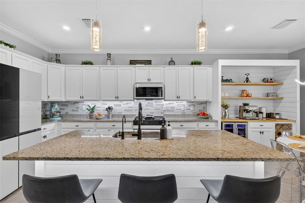 17619 Blue Rdg Place Bradenton, FL 34211 - Photo 6 of 98