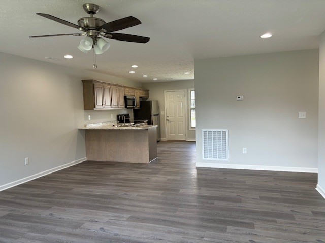 157 Hunt Street Manchester, TN 37355 - Photo 4 of 15