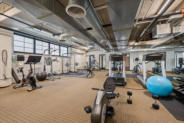 $475,000 | 811 West 15th Place, Unit 708, Chicago, IL 60608