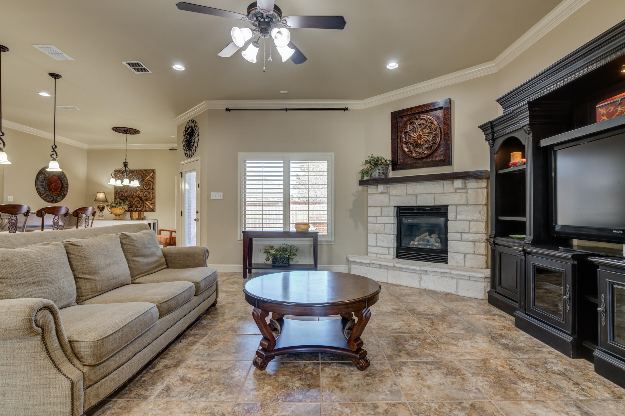 6312 75th Place Lubbock, TX 79424 - Photo 14 of 74 1k