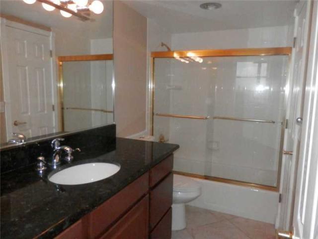 336 Golfview Road, Unit 1105 North Palm Beach, FL 33408 - Photo 10 of 12 guest bath