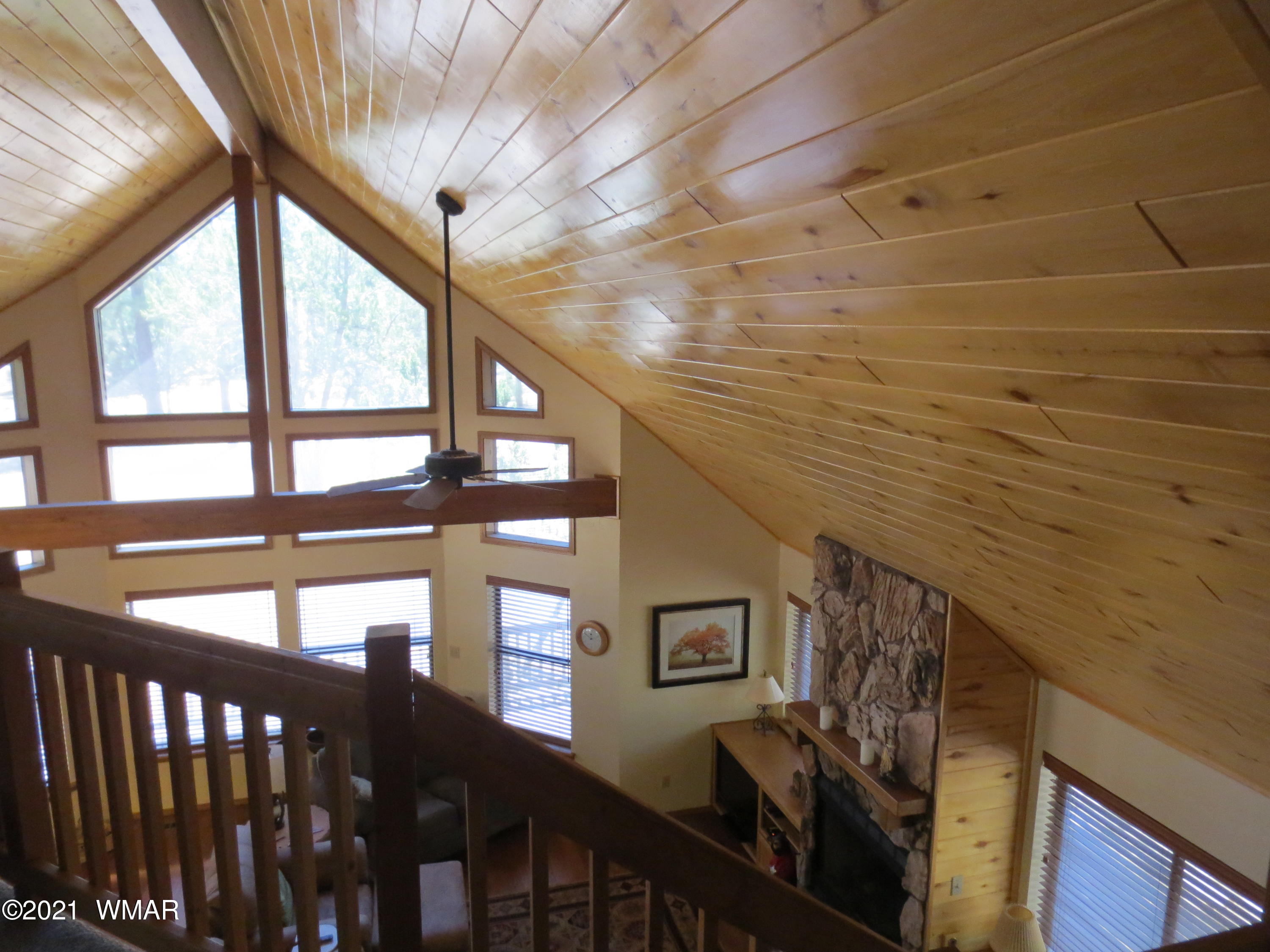 2970 Monica Road Overgaard, AZ 85933 - Photo 17 of 37 a view of entryway with a window