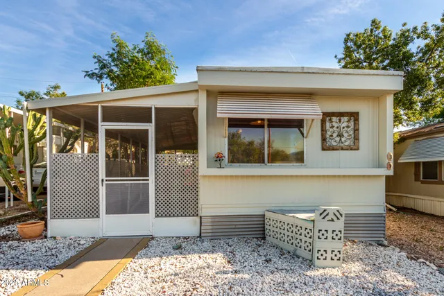 $32,000 | 10401 North Cave Creek Road, Unit 37, Phoenix, AZ 85020