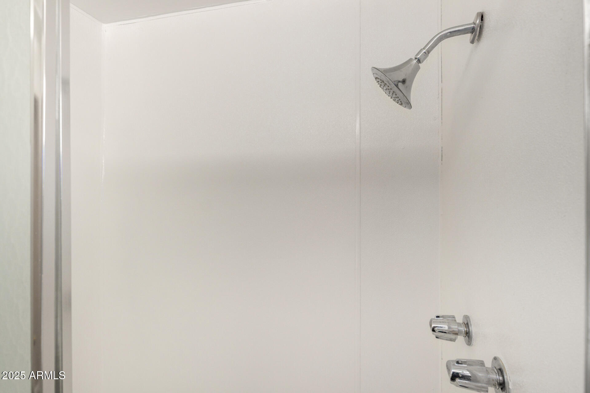 10401 North Cave Creek Road, Unit 37 Phoenix, AZ 85020 - Photo 13 of 26 20 Cave Creek 37