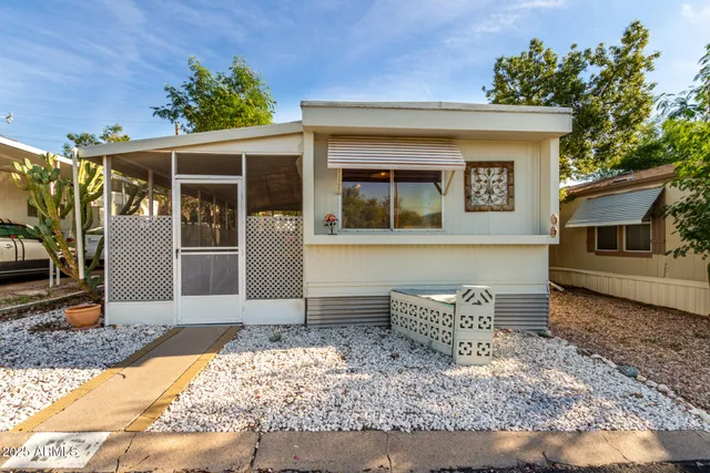 $32,000 | 10401 North Cave Creek Road, Unit 37, Phoenix, AZ 85020