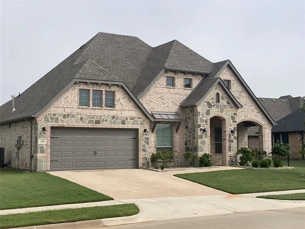 $3,000 | 209 Johnson Street, Granbury, TX 76048