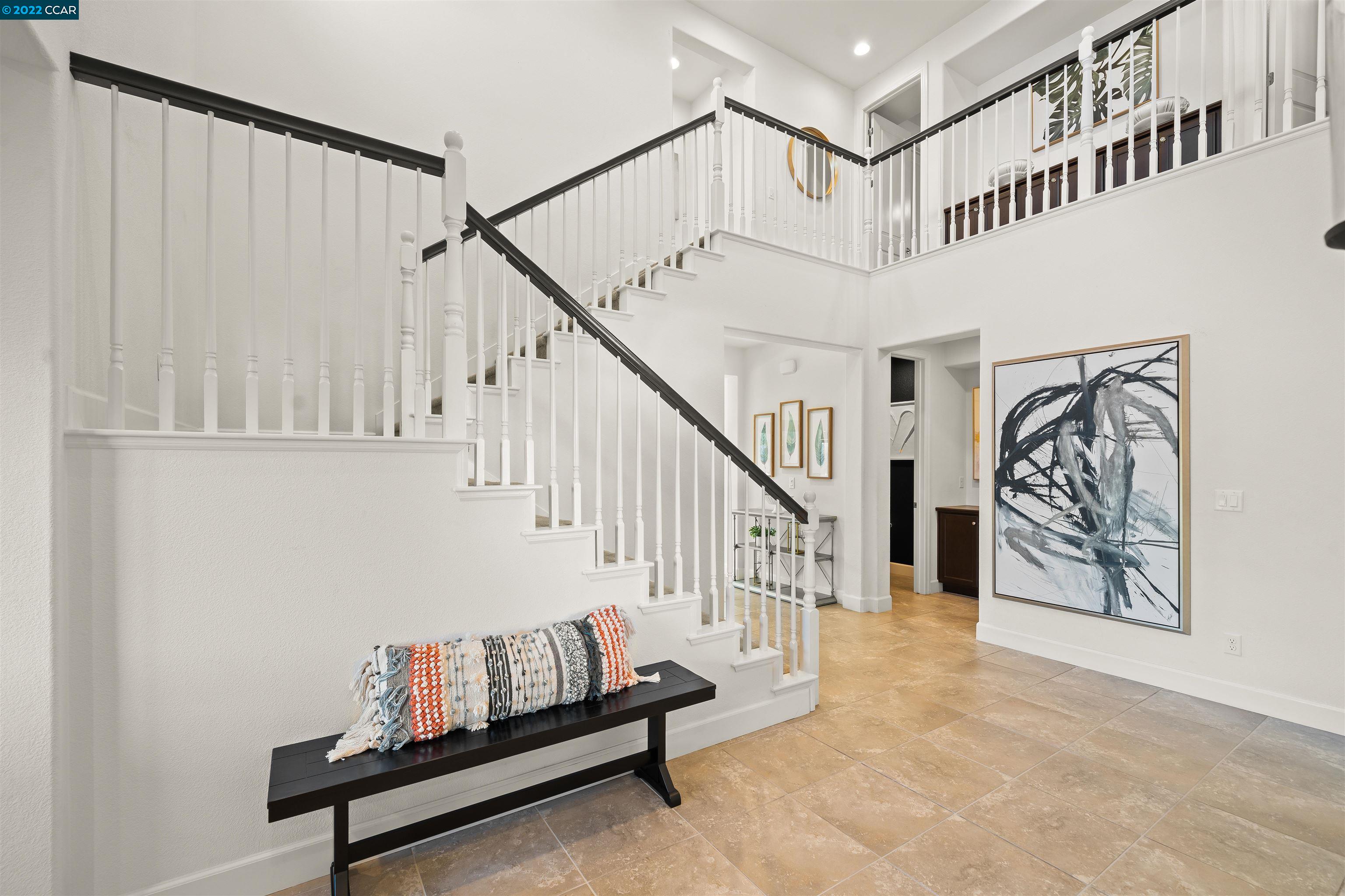 2468 Flag Stop Way Tracy, CA 95377 - Photo 4 of 36