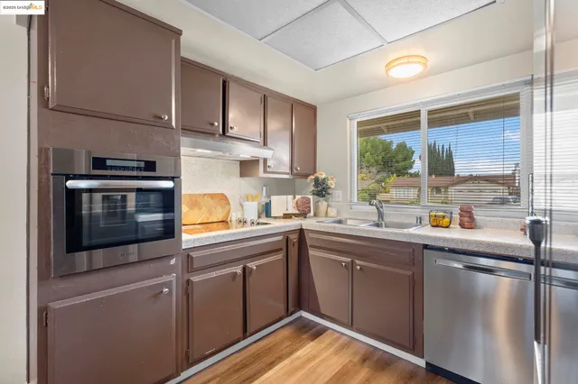 $575,000 | 1909 Oakridge Lane, Pittsburg, CA 94565