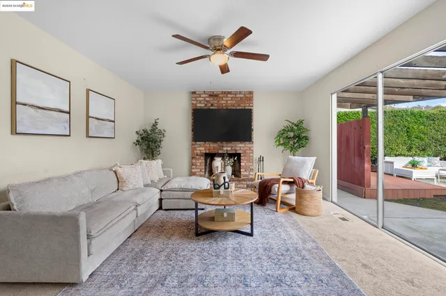 $575,000 | 1909 Oakridge Lane, Pittsburg, CA 94565