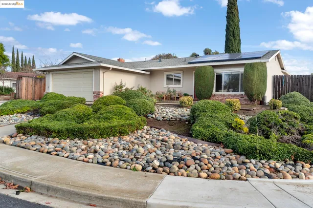 $575,000 | 1909 Oakridge Lane, Pittsburg, CA 94565