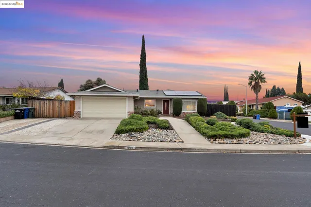 $575,000 | 1909 Oakridge Lane, Pittsburg, CA 94565