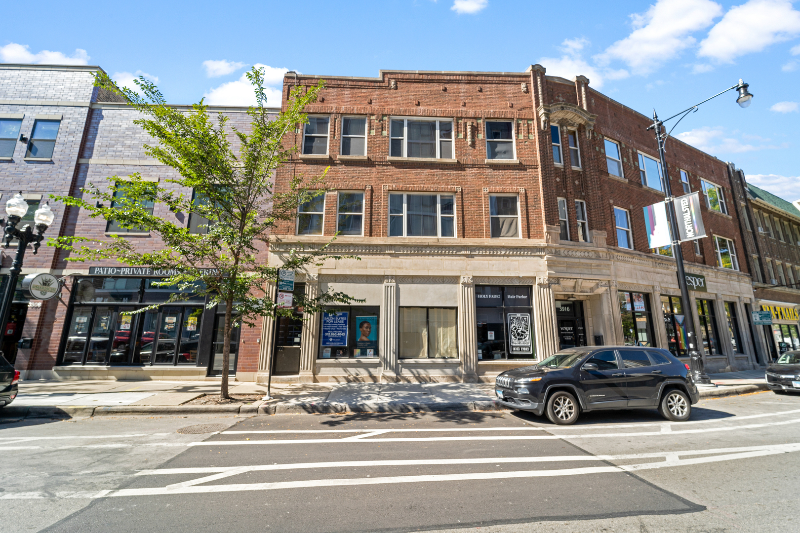3914 North Broadway, Unit 3B Chicago, IL 60613 - Photo 1 of 18