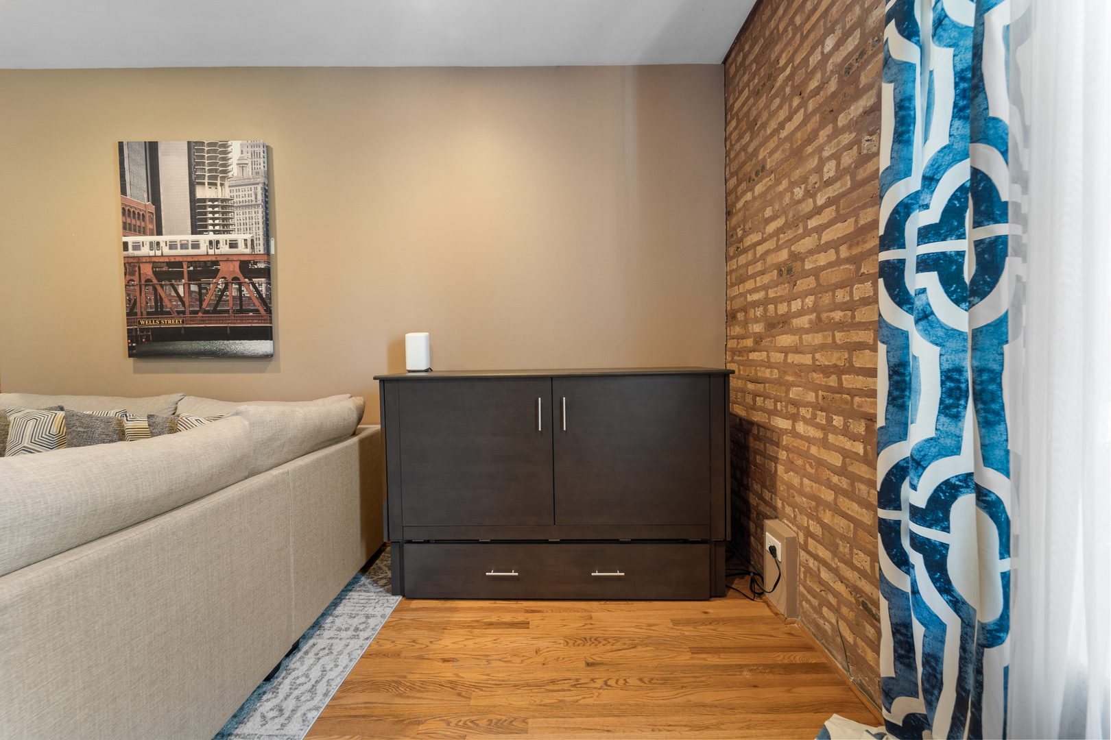 3914 North Broadway, Unit 3B Chicago, IL 60613 - Photo 6 of 18