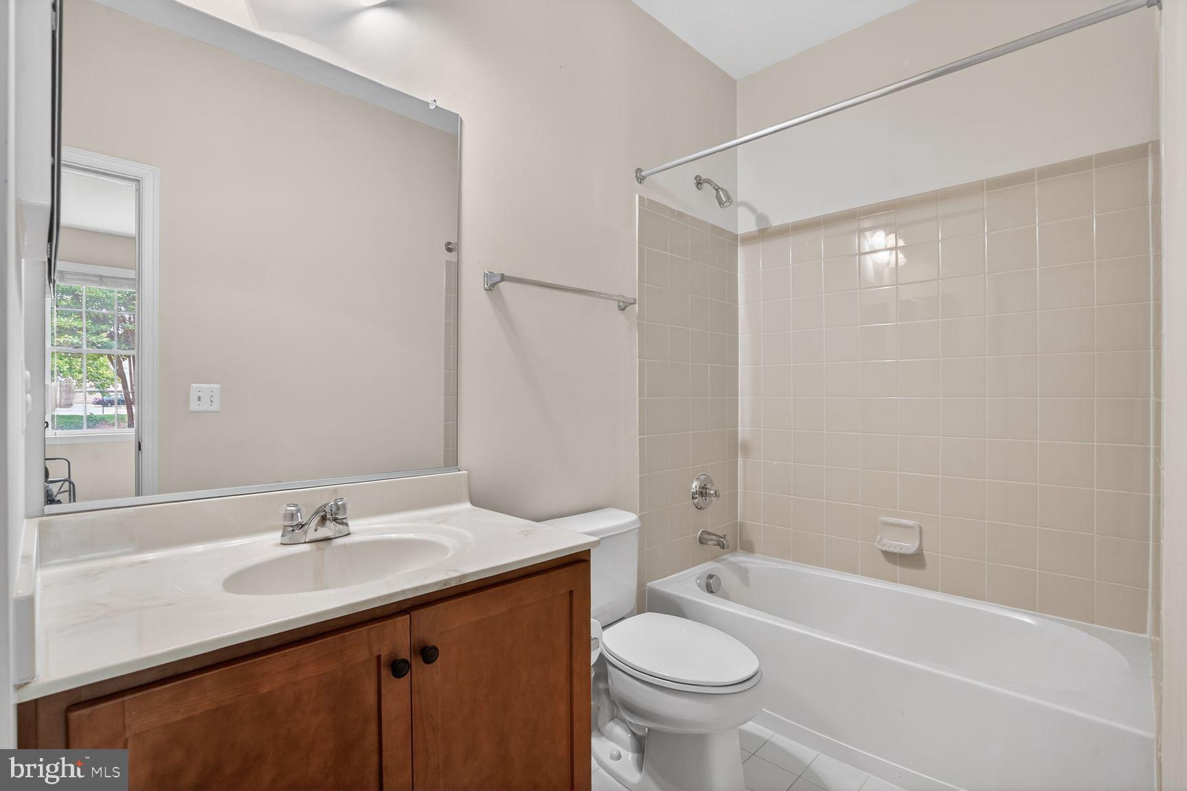 42882 Conrad Terrace Chantilly, VA 20152 - Photo 35 of 42