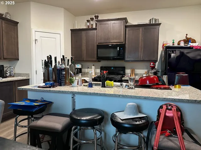 $464,900 | 1424 Northwest 11th Street, La Center, WA 98629