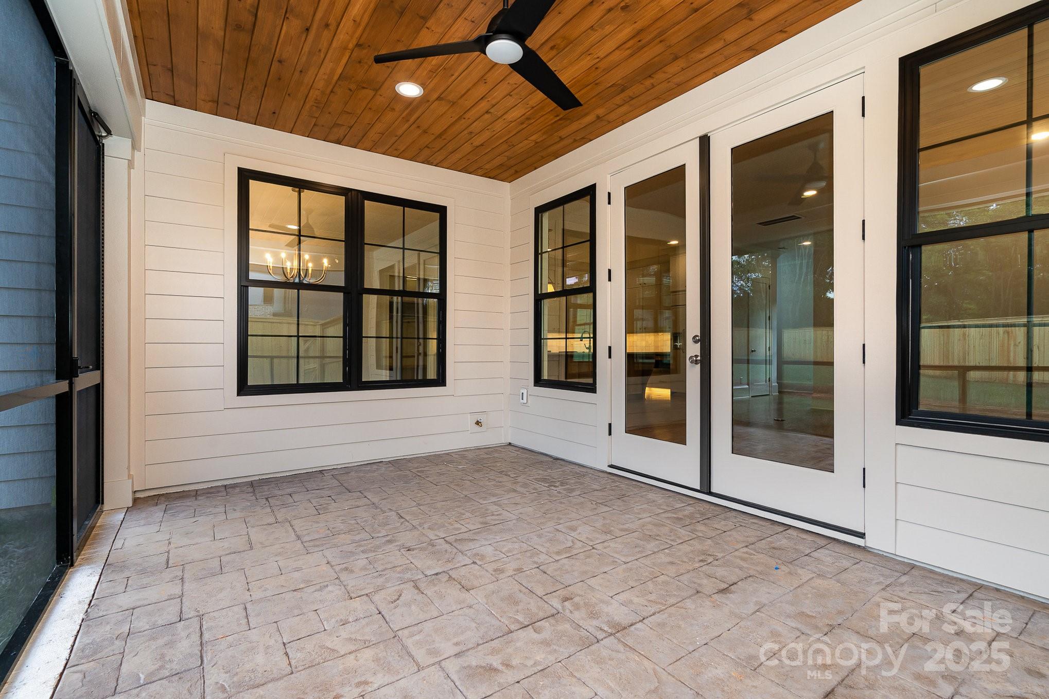 3814 Topsfield Road Charlotte, NC 28211 - Photo 37 of 38 Gallery Image 37