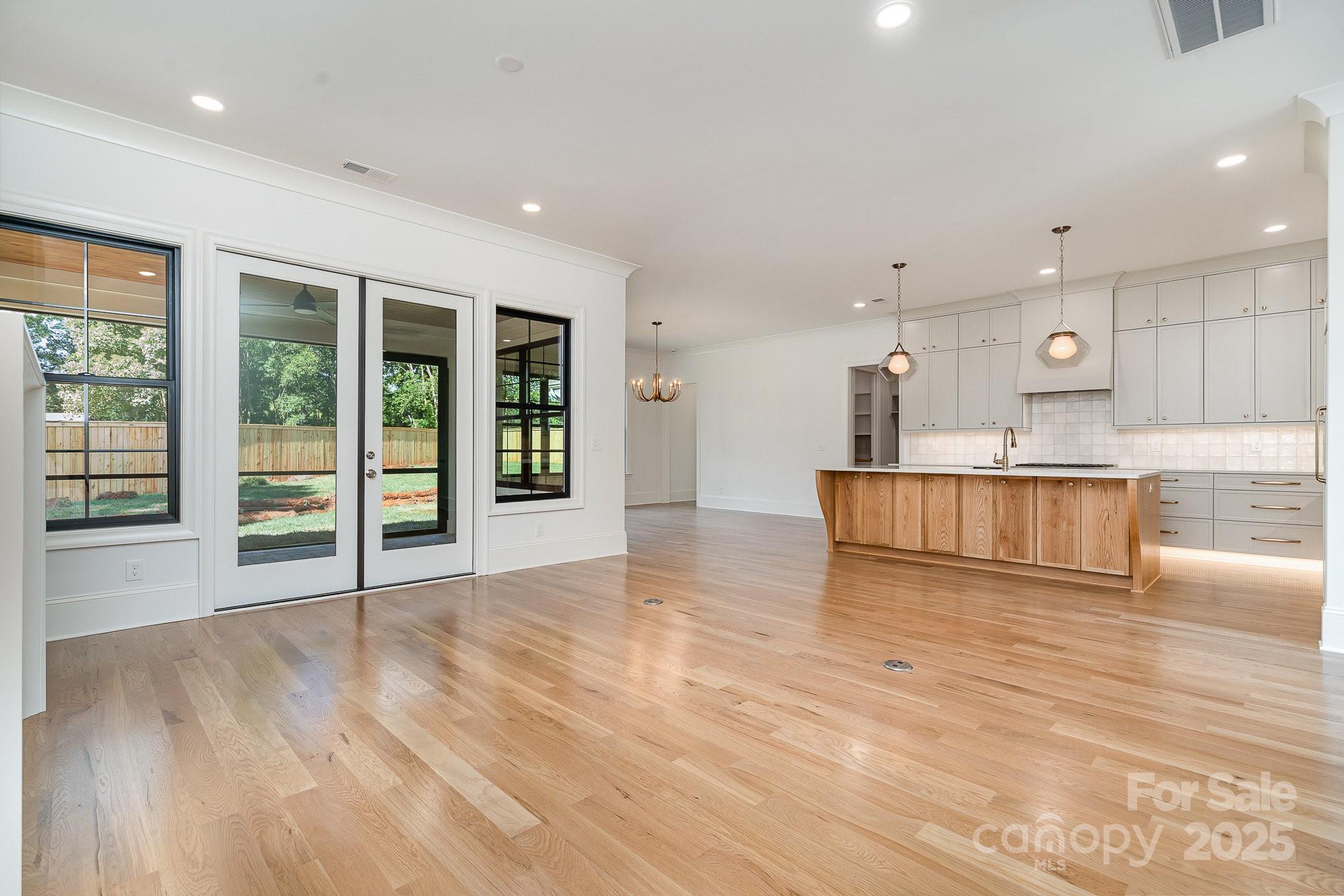 3814 Topsfield Road Charlotte, NC 28211 - Photo 8 of 38 Gallery Image 8