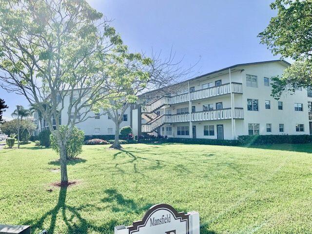 252 Mansfield East Boca Raton, FL 33434 - Photo 1 of 24 Mansfield F