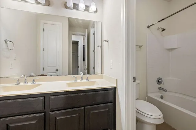 $450,000 | 19405 Brusk Lane, Pflugerville, TX 78660