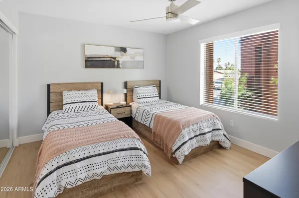 $3,000 | 4704 East Paradise Village Parkway North, Unit 228, Phoenix, AZ 85032