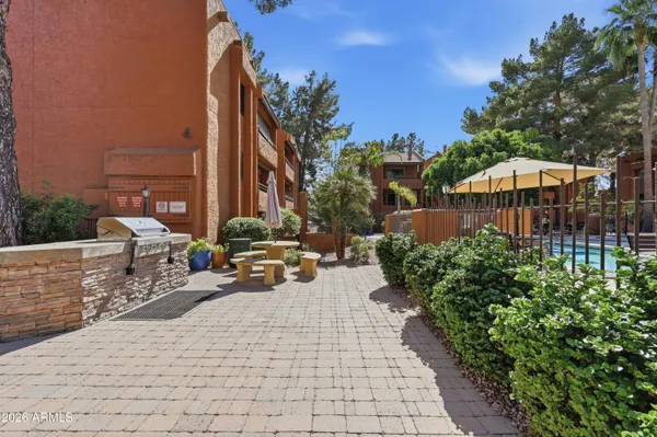 $3,000 | 4704 East Paradise Village Parkway North, Unit 228, Phoenix, AZ 85032