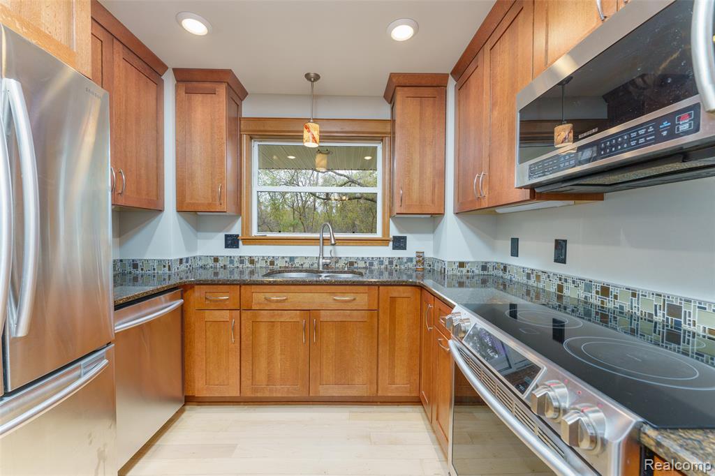 3410 Hogback Road Fowlerville, MI 48836 - Photo 10 of 36 Gallery Image 10