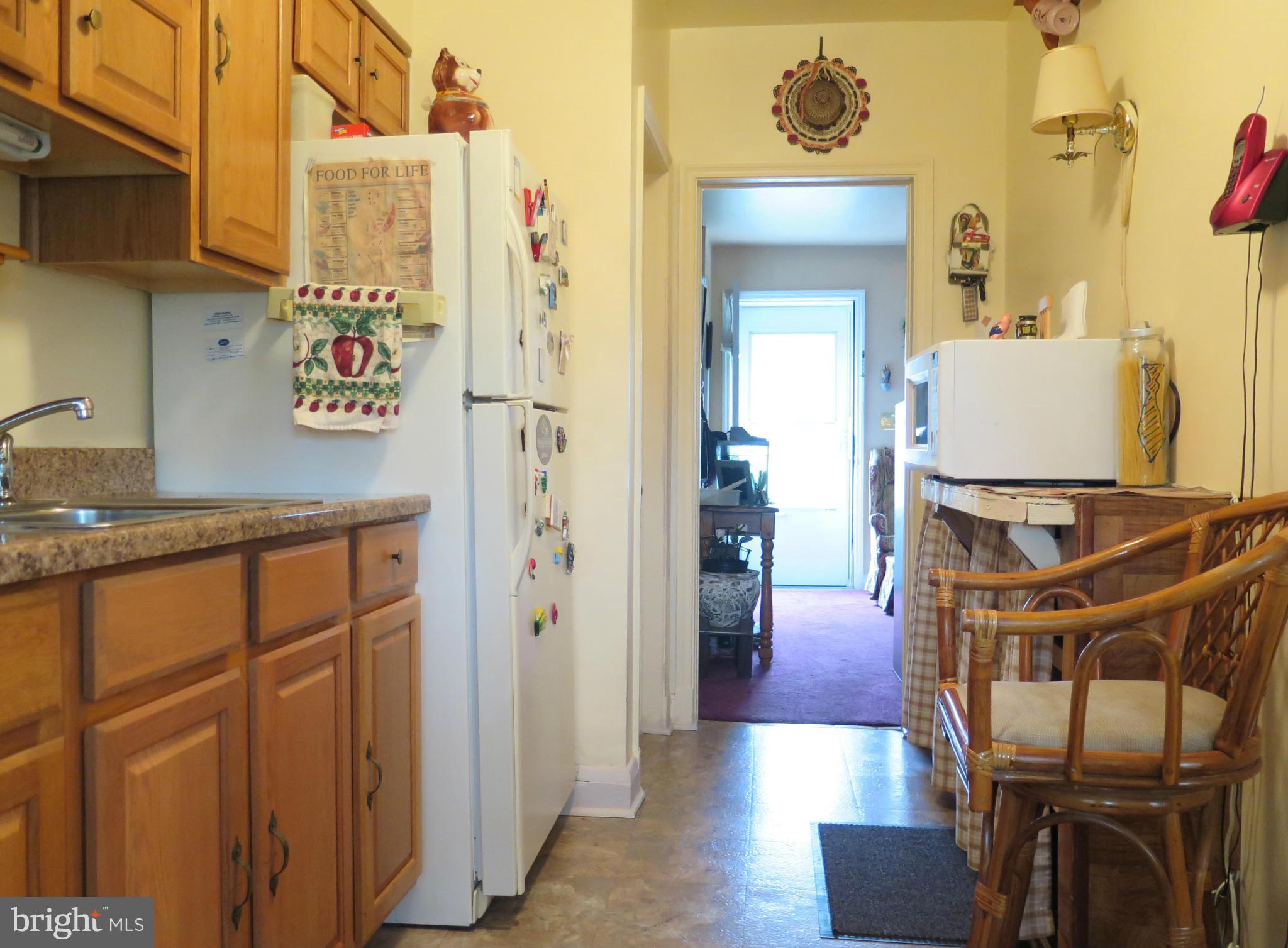 5232 Old Frederick Road Baltimore, MD 21229 - Photo 6 of 28 Kitchen