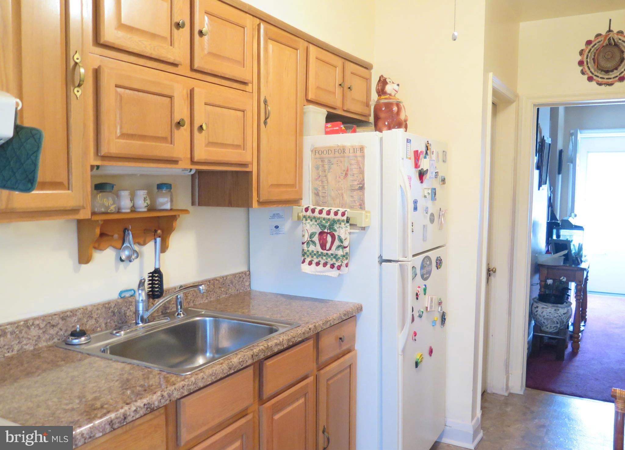 5232 Old Frederick Road Baltimore, MD 21229 - Photo 7 of 28 Kitchen