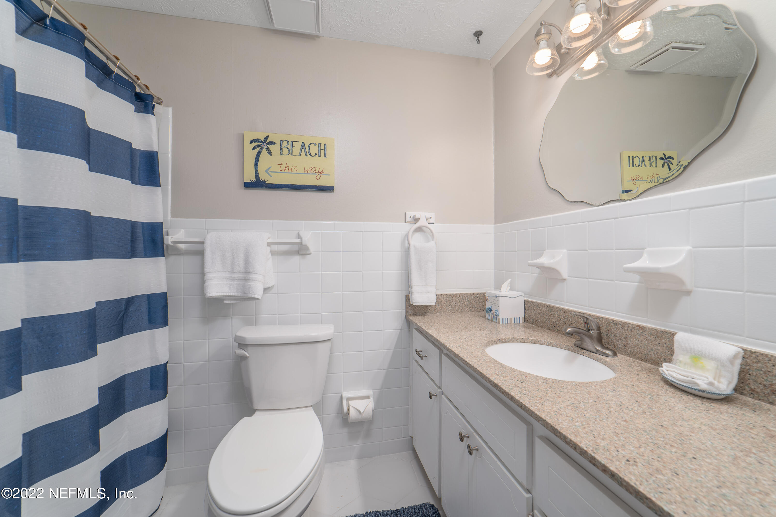 3805 Eunice Road Jacksonville, FL 32250 - Photo 15 of 24 Guest Bath