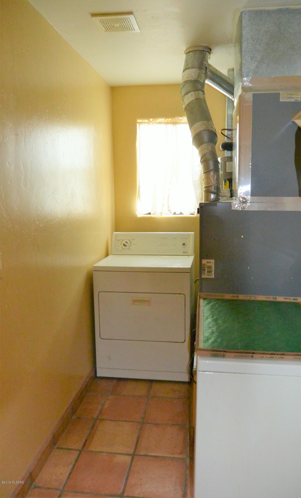 730 North Cody Loop Road Oracle, AZ 85623 - Photo 28 of 35