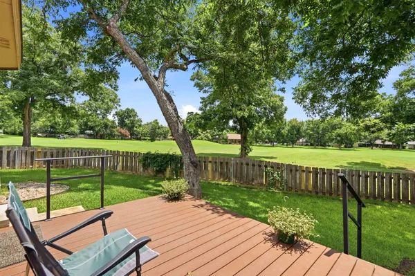 $359,000 | 21 Augusta Drive, Meadowlakes, TX 78654