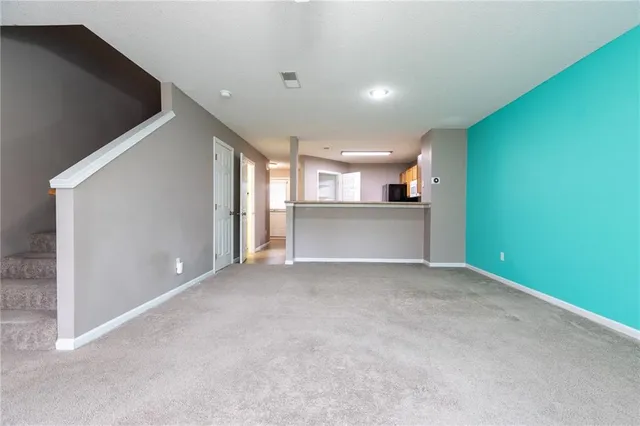 $207,000 | 5436 North Fairmount Avenue, Kansas City, MO 64118