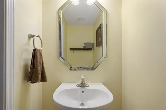 $209,000 | 5436 North Fairmount Avenue, Kansas City, MO 64118