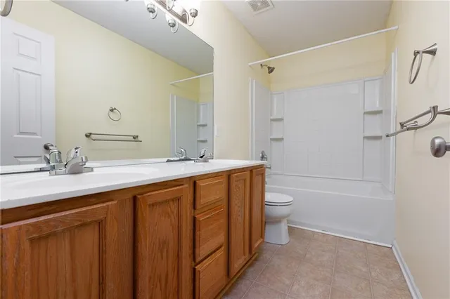 $207,000 | 5436 North Fairmount Avenue, Kansas City, MO 64118