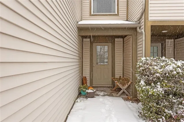 $209,000 | 5436 North Fairmount Avenue, Kansas City, MO 64118