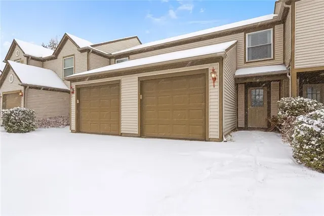 $209,000 | 5436 North Fairmount Avenue, Kansas City, MO 64118