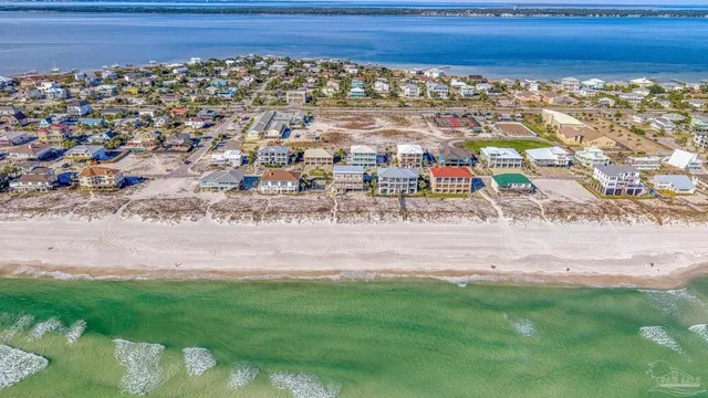 $890,000 | 906 Panferio Drive, Pensacola Beach, FL 32561