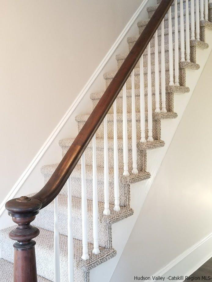 455 Plattekill Ardonia Road Wallkill, NY 12589 - Photo 7 of 24 a view of entryway
