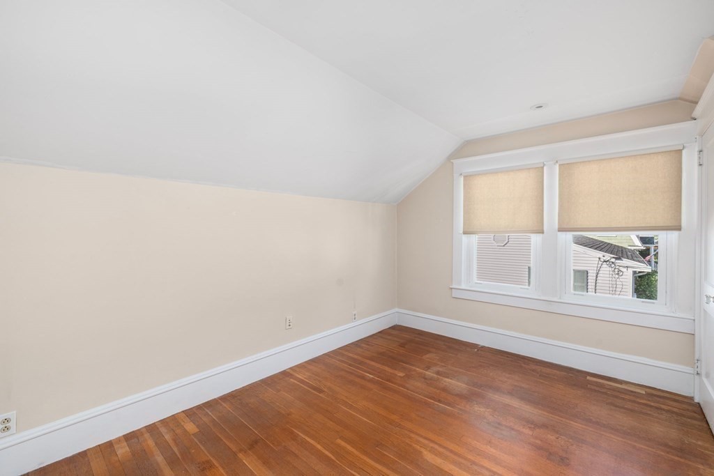 596 Harvard Street Fall River, MA 02720 - Photo 13 of 28