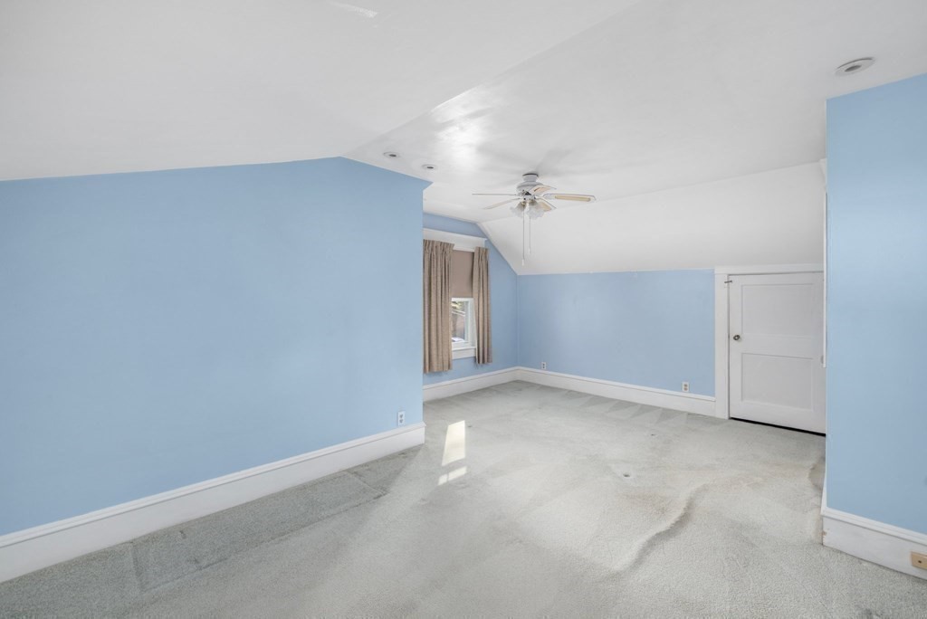 596 Harvard Street Fall River, MA 02720 - Photo 15 of 28