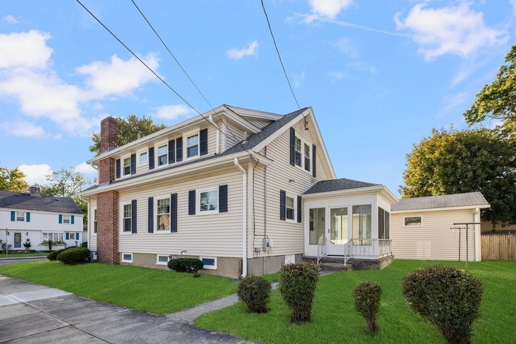 596 Harvard Street Fall River, MA 02720 - Photo 3 of 28