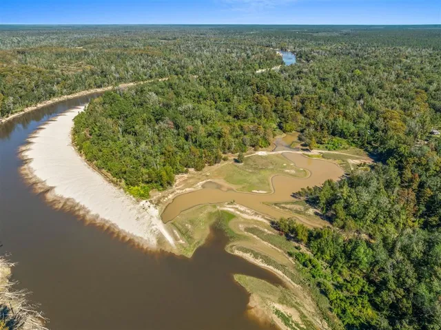 $120,000 | 520 Kennedy Landing Road, Starks, LA 70661