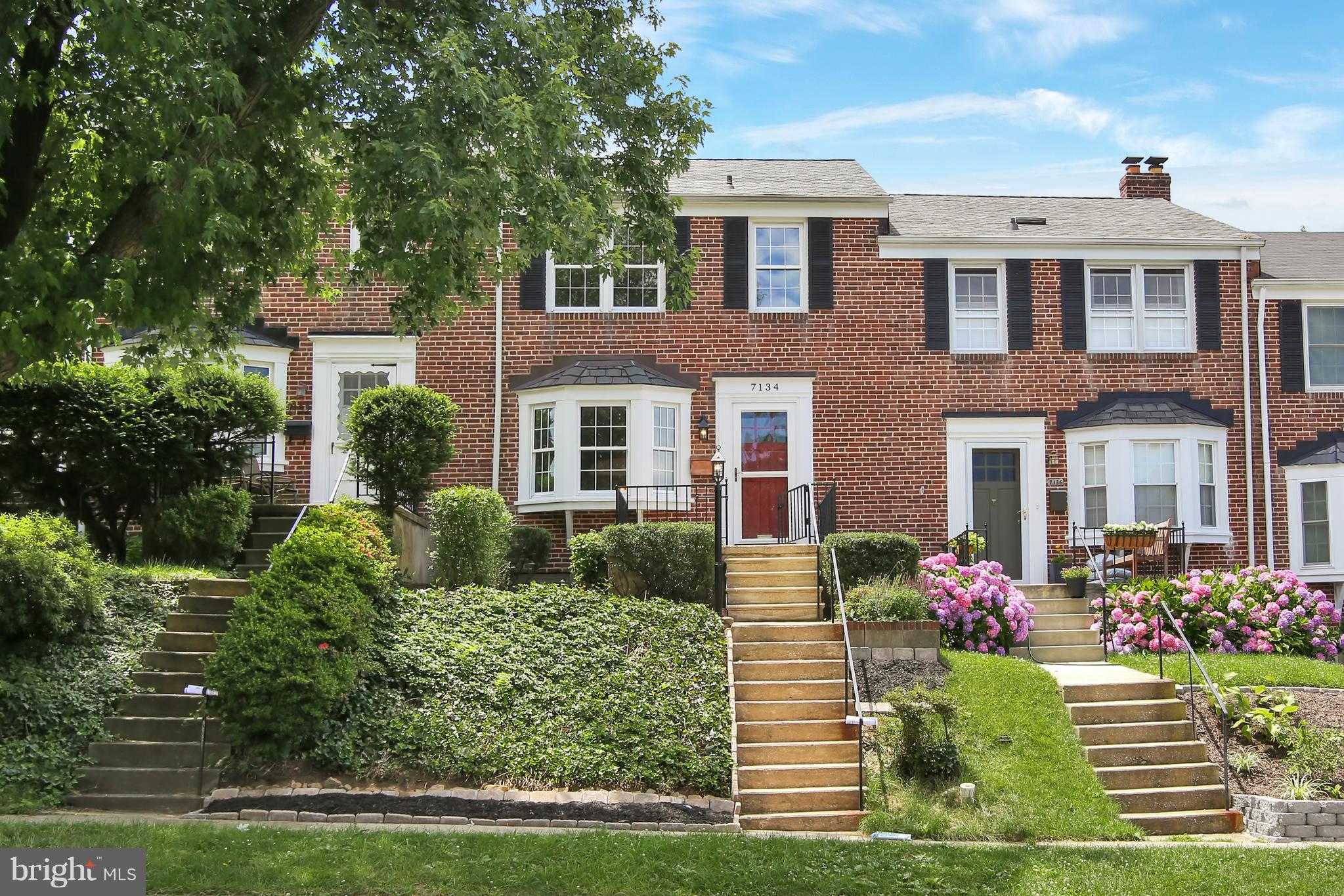 7134 Heathfield Road Baltimore, MD 21212 - Photo 28 of 28 a front view of a house with garden