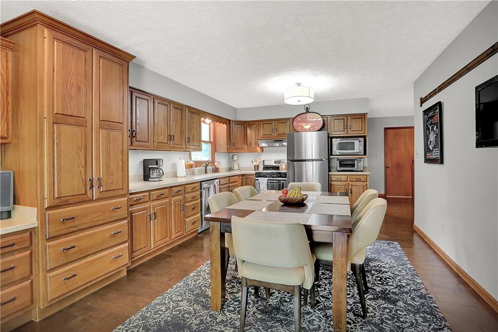 5860 RidgeHill Way Avon, IN 46123 - Photo 14 of 60 Gallery Image 14