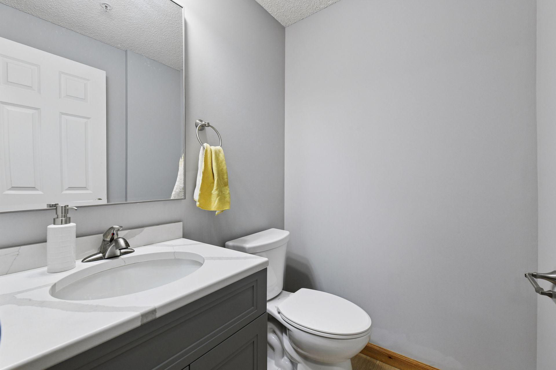 1976 Clover Ridge Drive Chaska, MN 55318 - Photo 11 of 23