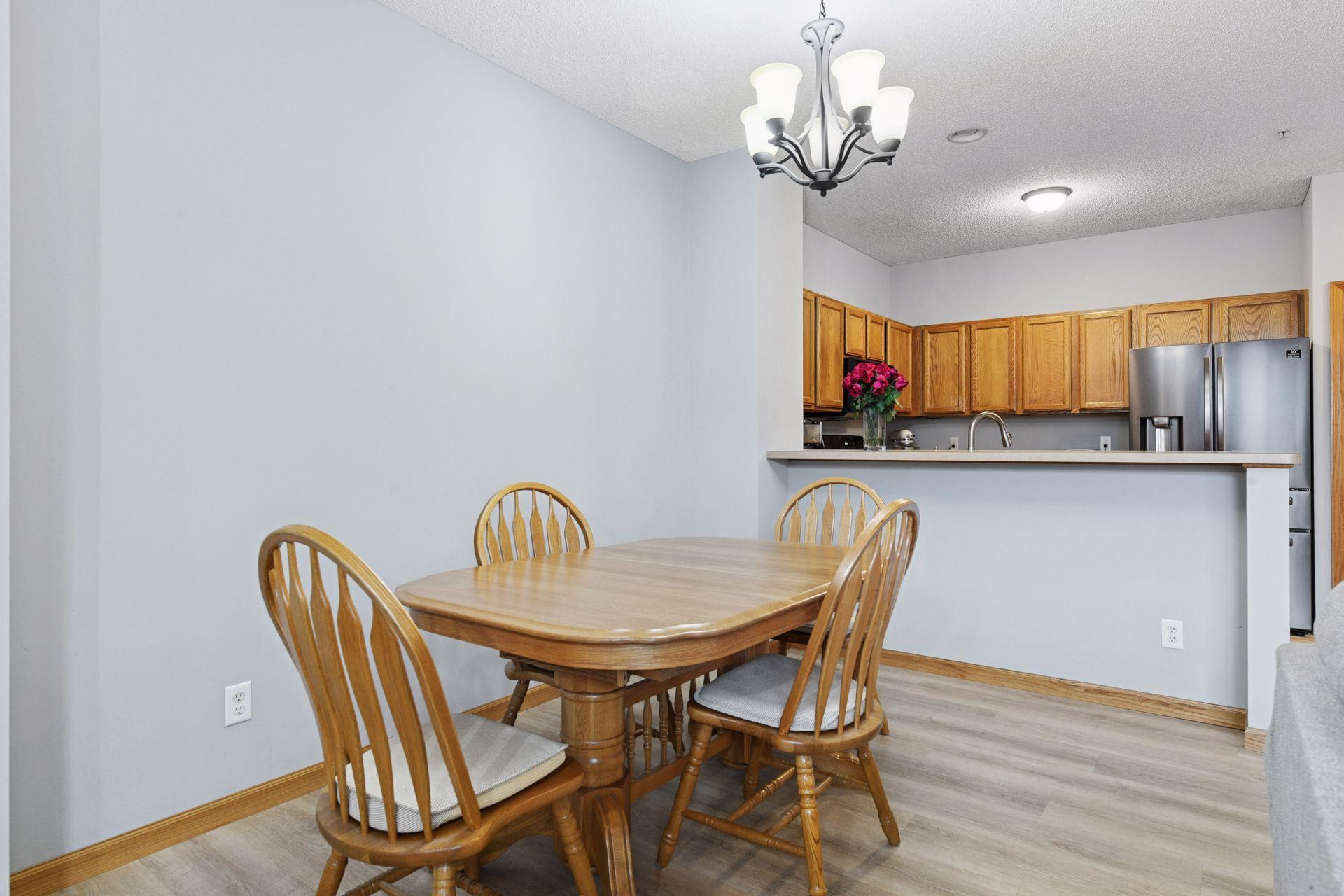 1976 Clover Ridge Drive Chaska, MN 55318 - Photo 10 of 23