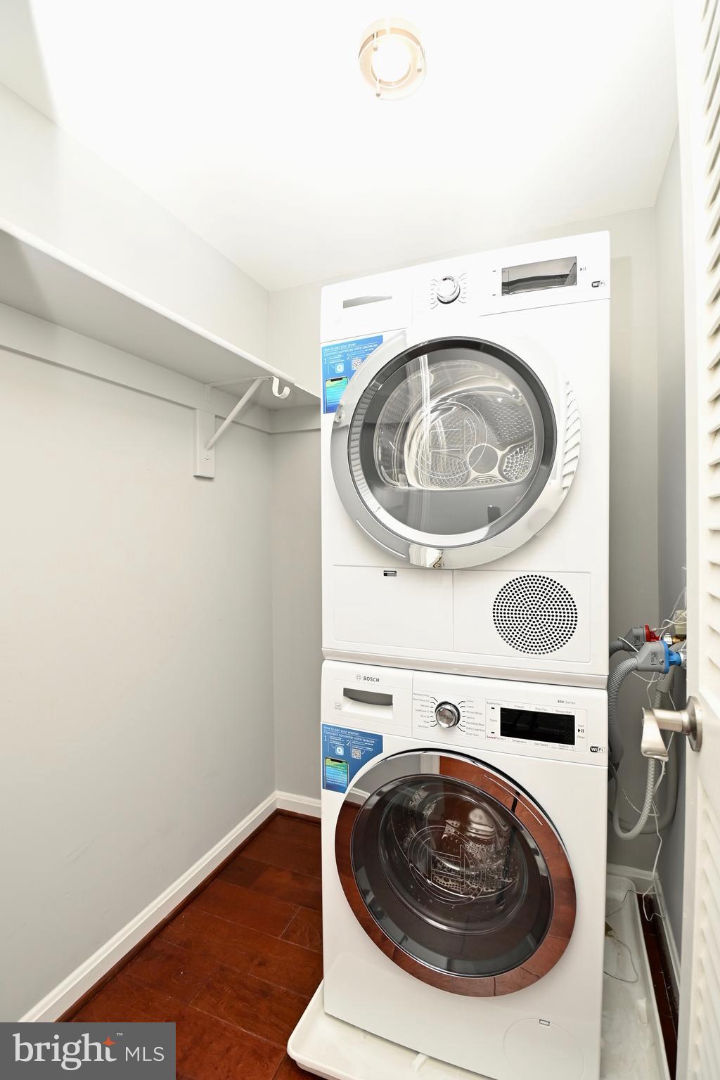 1101 South Arlington Ridge Road, Unit 509 Arlington, VA 22202 - Photo 39 of 62 a utility room with dryer and washer