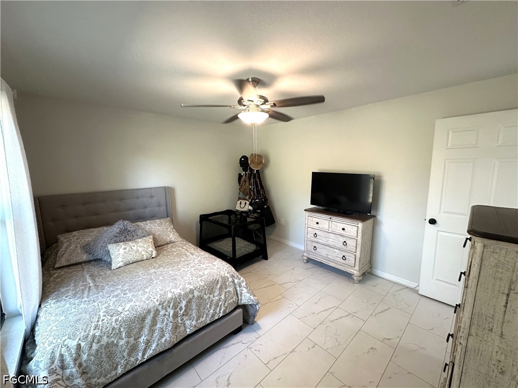 3710 38th Street Southwest Lehigh Acres, FL 33976 - Photo 17 of 36