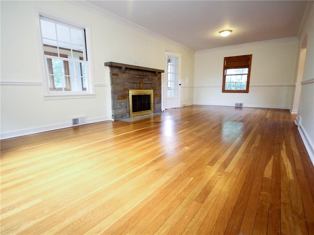 4613 Baptist Road Whitehall, PA 15227 - Photo 7 of 25 Gallery Image 7