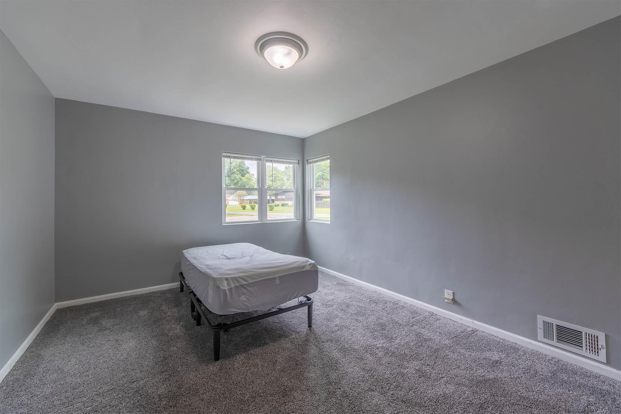 433 Montezuma Road Benton Harbor, MI 49022 - Photo 14 of 30 Montazuma_433_-14